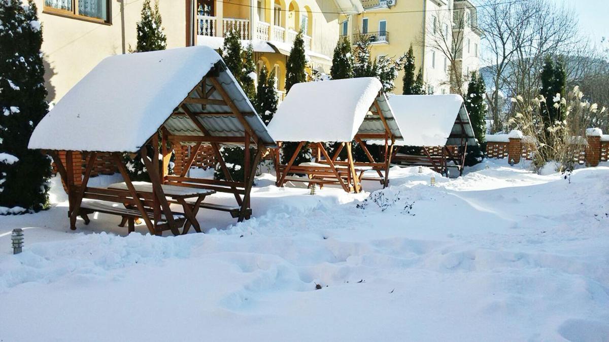 Hotel Edelweiss Polyana  Zewnętrze zdjęcie