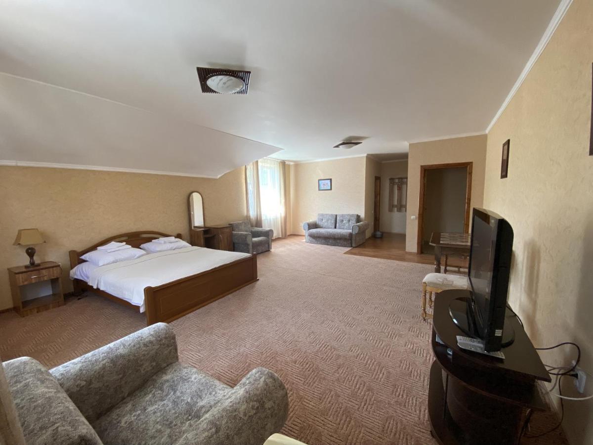 Hotel Edelweiss Polyana  Zewnętrze zdjęcie